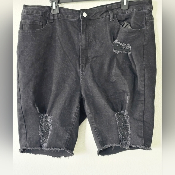 Pacsun women's Ripped Jean Shorts Pants, Size 4XL NWOT black Gym Sports Outdoor - Picture 2 of 10